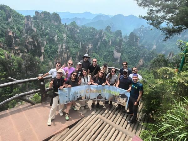 Visitors Enjoy Zhangjiajie Private Tour