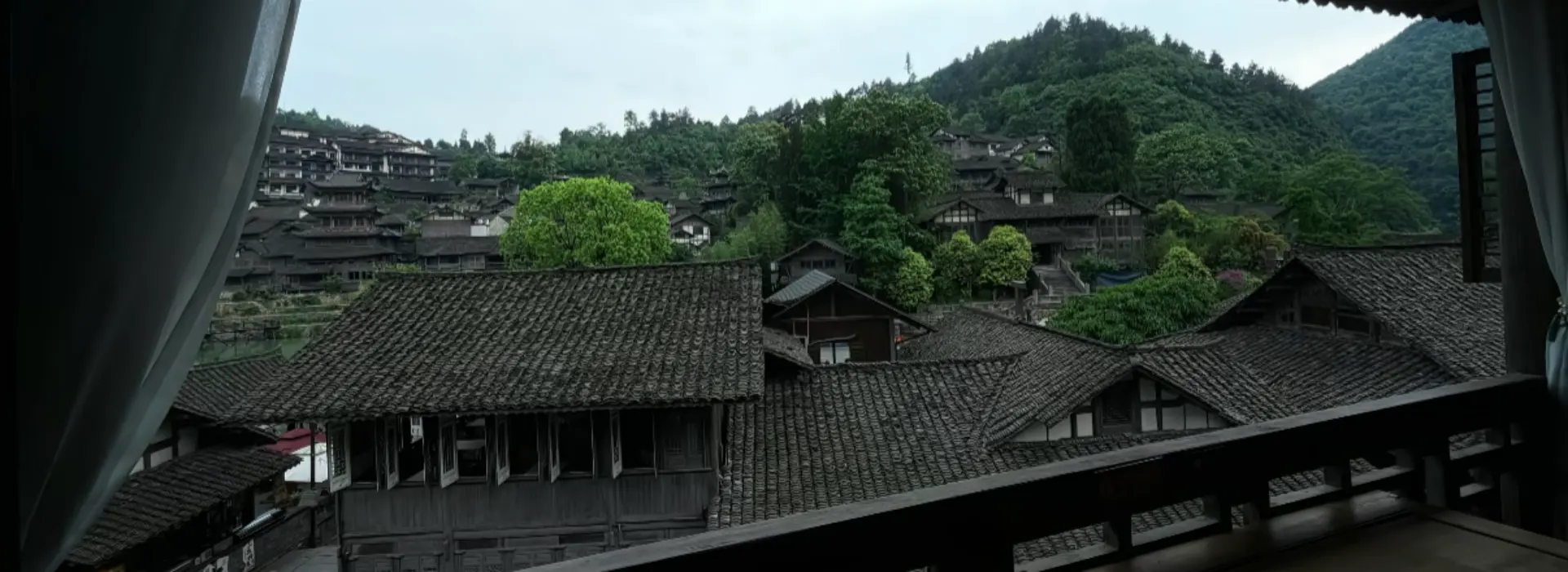 Fantastic karst scenery and rich ethnic customs