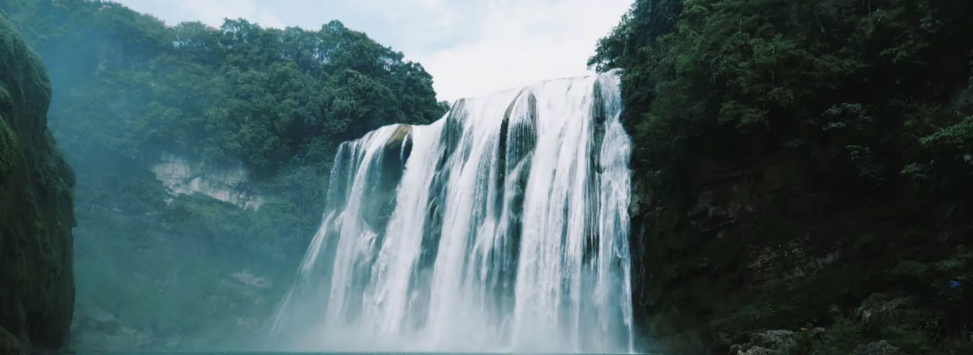 Fantastic karst scenery and rich ethnic customs