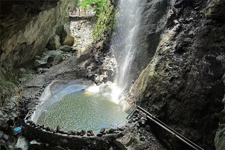 The pure natural spring in Moganshan Mountain
