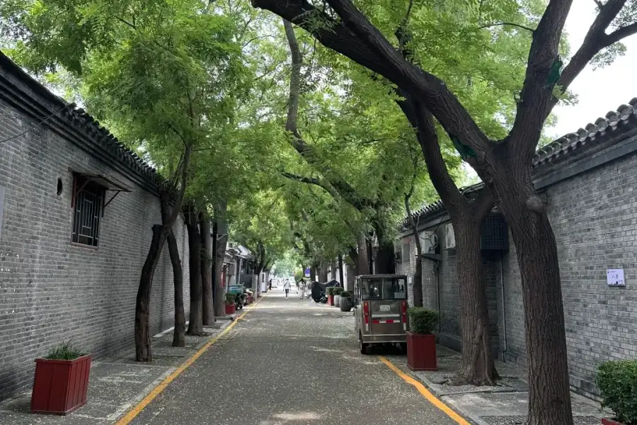 Nanluoguxiang Historic Hutong, Beijing Nanluoguxiang, time?honored hutong street blending old?Beijing architecture with trendy shops and snack bars