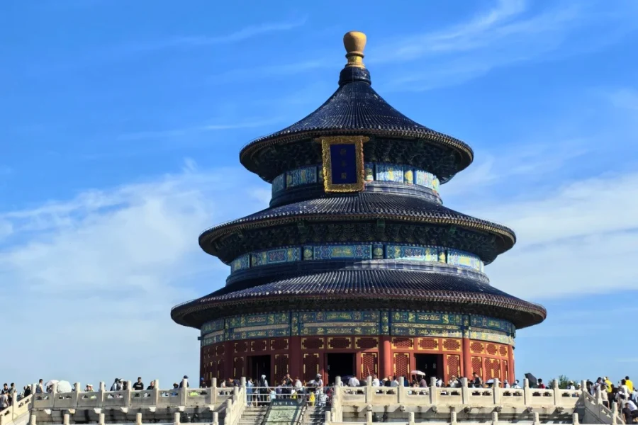 Temple of Heaven Temple of Heaven ancient sacrificial building in Beijing