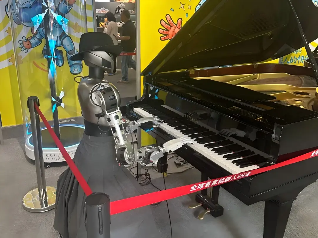 Piano Playing Robot at Robot 6S Store Shenzhen Humanoid robot playing grand piano at robot 6S store