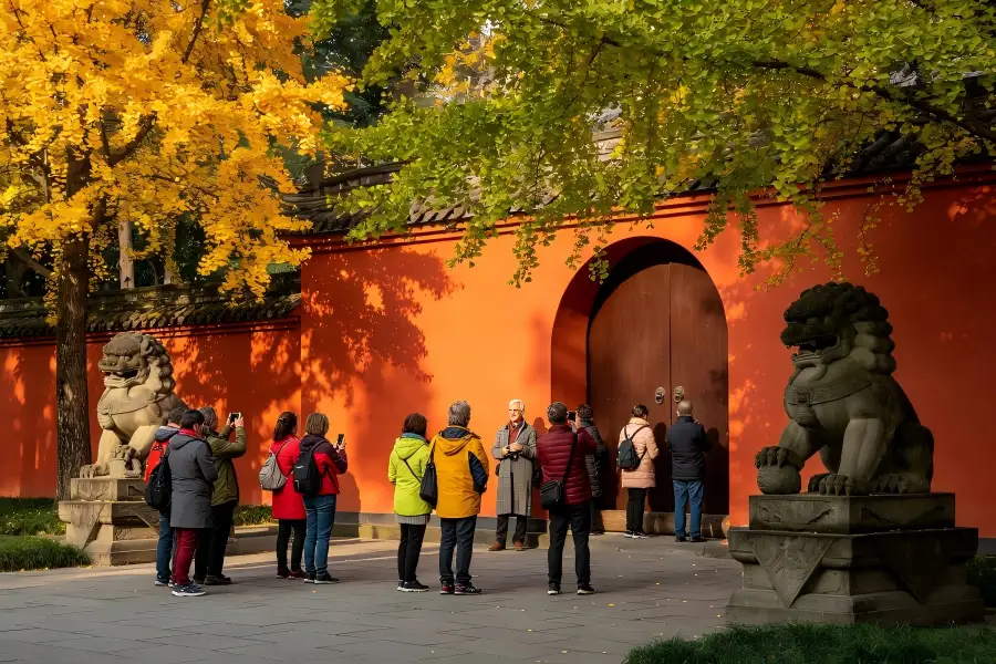 Wenshu Monastery, peaceful ancient Buddhist temple in Chengdu