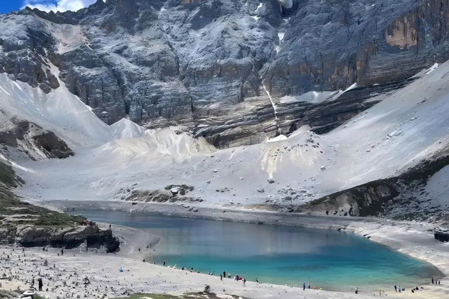 Daocheng Yading, pristine high?altitude reserve with sacred snow mountains and glacial lakes, Sichuan