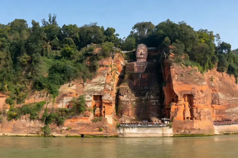 Cliff?Carved Giant Buddha of Lingyun Mountain Leshan Giant Buddha in Leshan portraying massive Tang?dynasty cliff?carved stone statue overlooking the three?river confluence