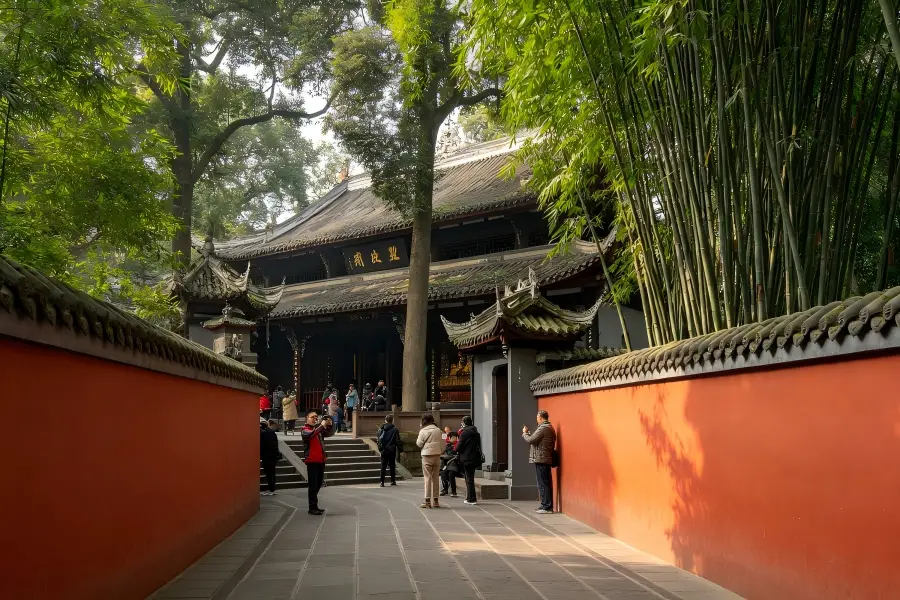 Three?Kingdom Memorial Sanctuary of Wuhou Shrine Wuhou Shrine in Chengdu tracing time?honored ancestral halls shaded by ancient cypress trees, solemn memorial compound honoring Three?Kingdom strategist Zhuge Liang