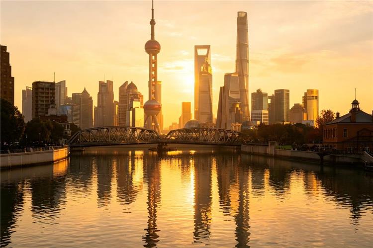 Shanghai Bund sunset city skyline