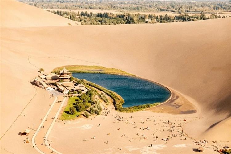 Yueyaquan Crescent Moon Spring in desert, Dunhuang