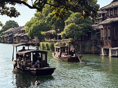 Wuzhen Ancient Water Town boat Cruise Day Trip from Hangzhou