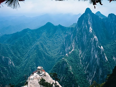 Sharp Granite Cliff Peaks and Mountain Pavilion at Huashan Mountain Breathtaking Natural Scenery Tour from Xi'an