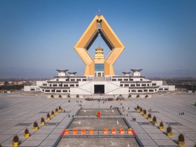 Shaanxi Baoji Famen Temple golden diamond building pagoda tour from Xian