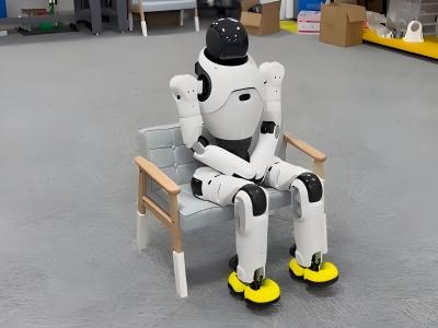 Zhiyuan Lingxi X2 Humanoid Home service function display Robot