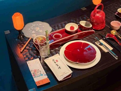 Elegant table setting at Hangzhou Palace Banquet