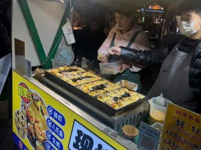 Street food stall at Wulin Night Market Hangzhou Street food stall at Wulin Night Market Hangzhou