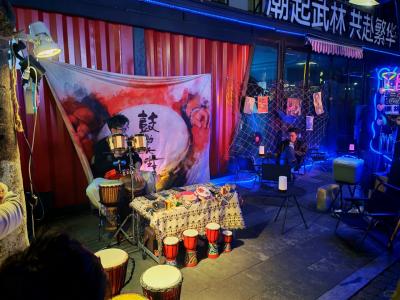 Street performers at Wulin Night Market Street performers at Wulin Night Market
