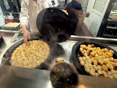 Pan-Fried Shengjian Mantou Stall Pan-Fried Shengjian Mantou Stall