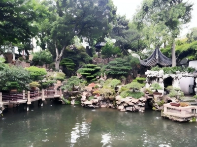 Yuyuan Garden classical Su?style landscape Yuyuan Garden classical Su?style landscape