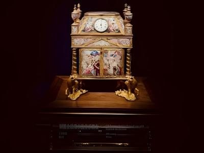 Exhibits displayed in the Palace Museum Clock Gallery