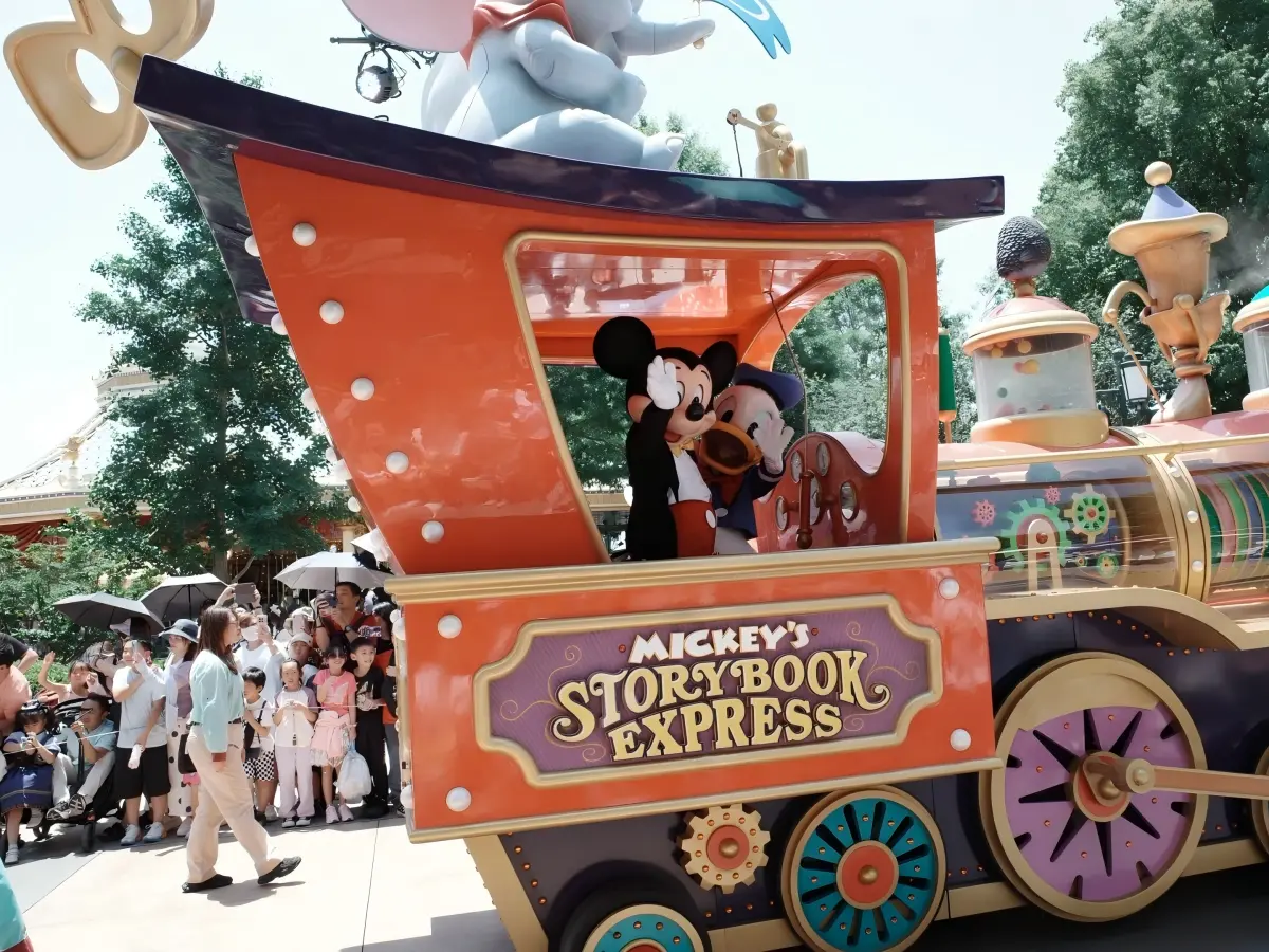 Mickey's Storybook Express Parade Float
