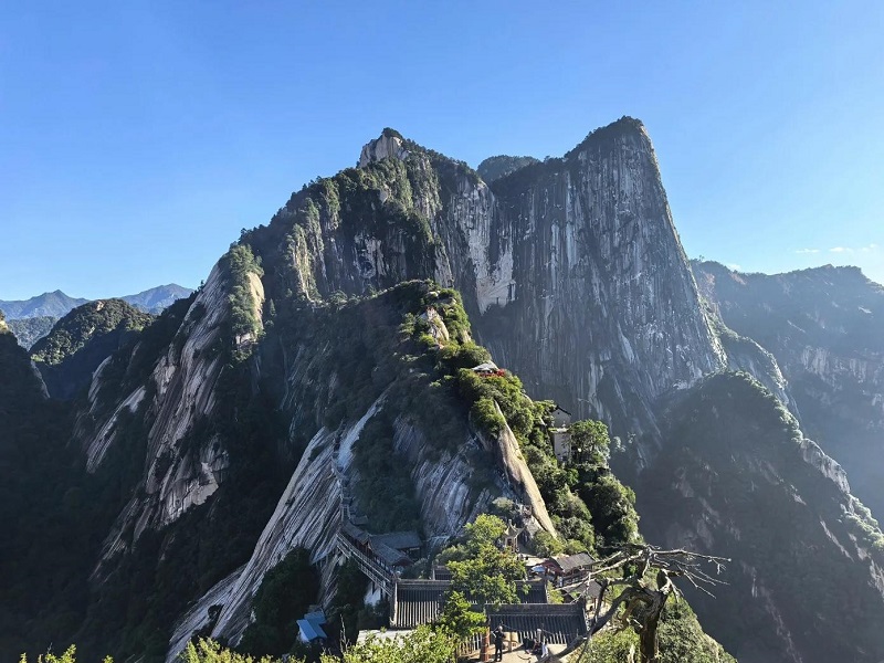 Magnificent Rocky Peaks of Huashan Mountain